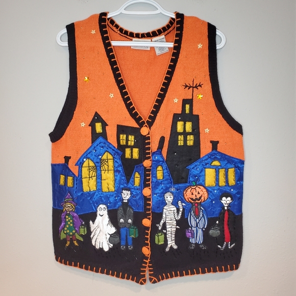 Basic Editions Jackets & Coats Halloween Vest Size Large Poshmark